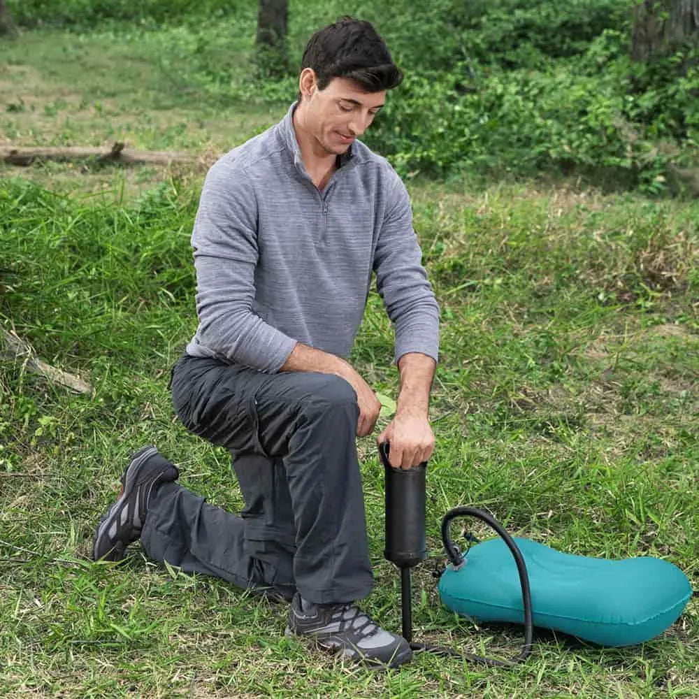 Bomba De Ar Manual 30cm Com 3 Bicos Adaptadores Bestway Cor Preto